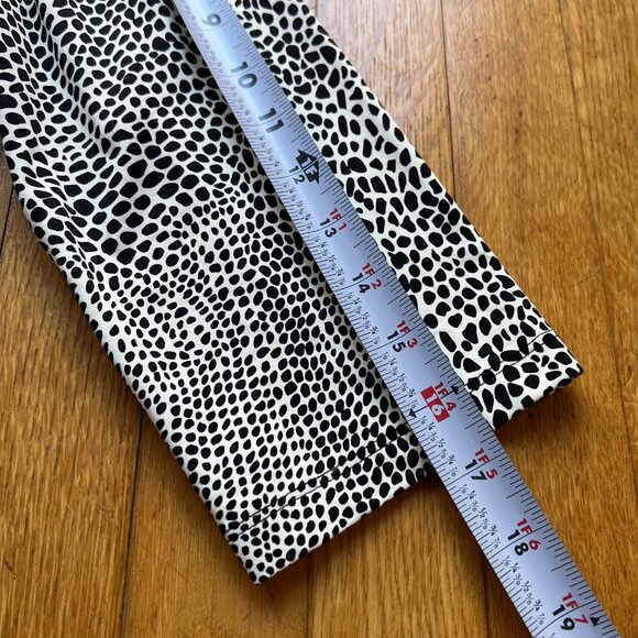 J. McLaughlin Size XL Black & White Animal Print 3/4 Sleeve Bodycon Shift Dress - Picture 12 of 16